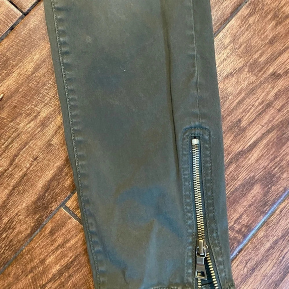 Loft zipper skinny leg jean size 6 - Picture 4 of 8